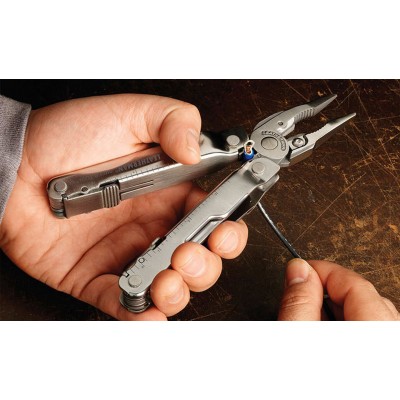 Multi-Tools Surge Stainless Steel [Leatherman]